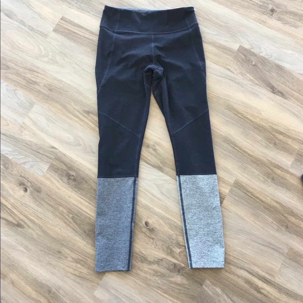 Like new! Outdoor voices leggings Size S